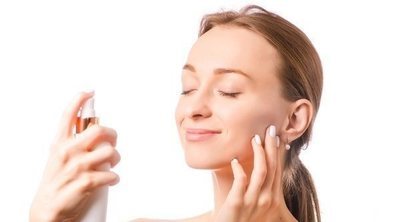 5 sprays fijadores low cost que no pueden faltar en tu kit de maquillaje
