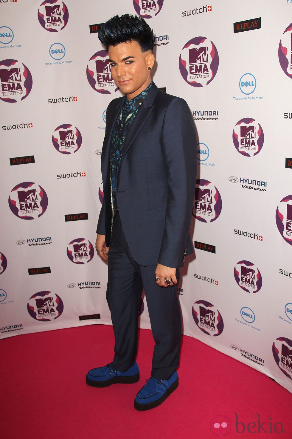 El tupé de Adam Lambert en los MTV EMA 2011