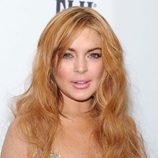Lindsay Lohan con el pelo suelto