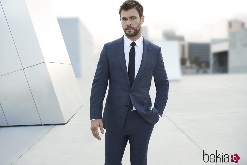 Chris Hemsworth como imagen de la nueva campaña 'BOSS BOTTLED Man of Today'