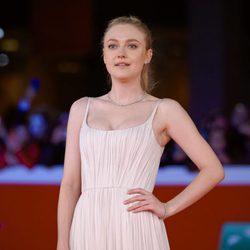 Dakota Fanning en la Premiere de 'Please Stand By' en Roma