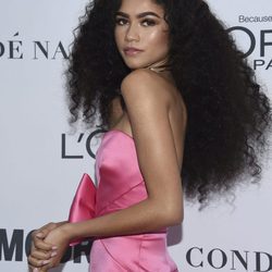 La cantante Zendaya en los premios 'Glamour Women 2017' en Nueva York