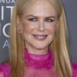 Nicole Kidman con pómulos marcados en los Critics' Choice Awards 2018