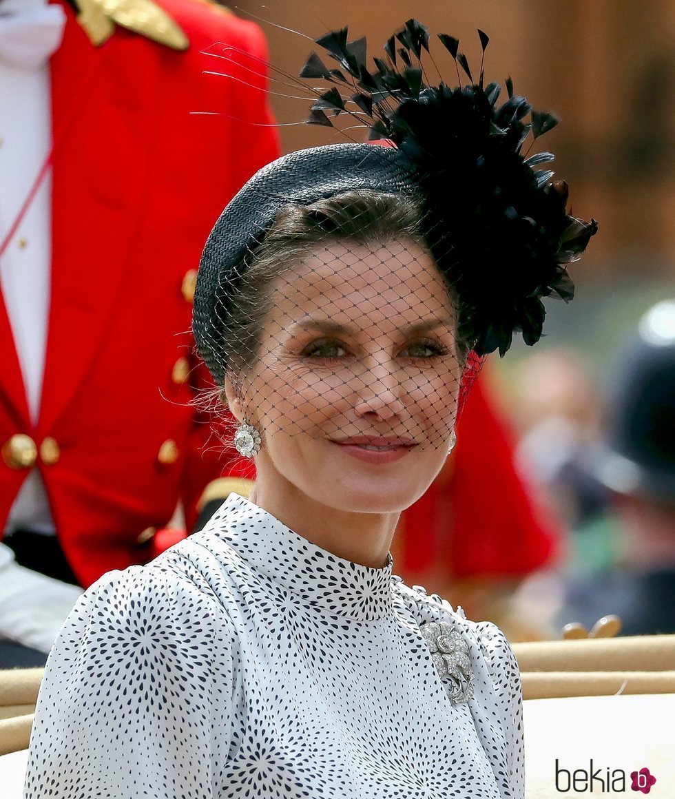 La Reina Letizia en la condecoración de la Orden de la Jarretera