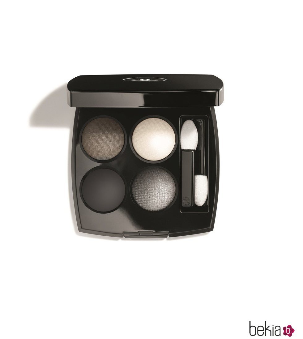 Sombras de ojos de la nueva colección de Chanel 'Noir et Blanc'