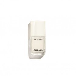 Esmalte de uñas blanco de la nueva colección de Chanel 'Noir et Blanc'
