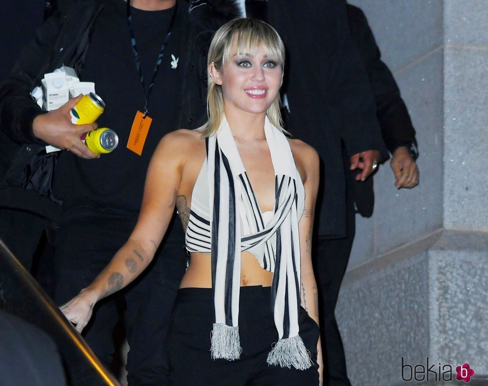 Miley Cyrus acude al desfile de Marc Jacobs en Nueva York
