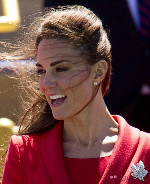 Kate Middleton despeinada durante un acto oficial