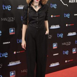 María Valverde, con un look despeinado en el estreno de 'Las brujas de Zugarramurdi' en Madrid