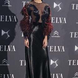 Ariadne Artiles con un peinado 'efecto wet' en los Premios Telva 2013