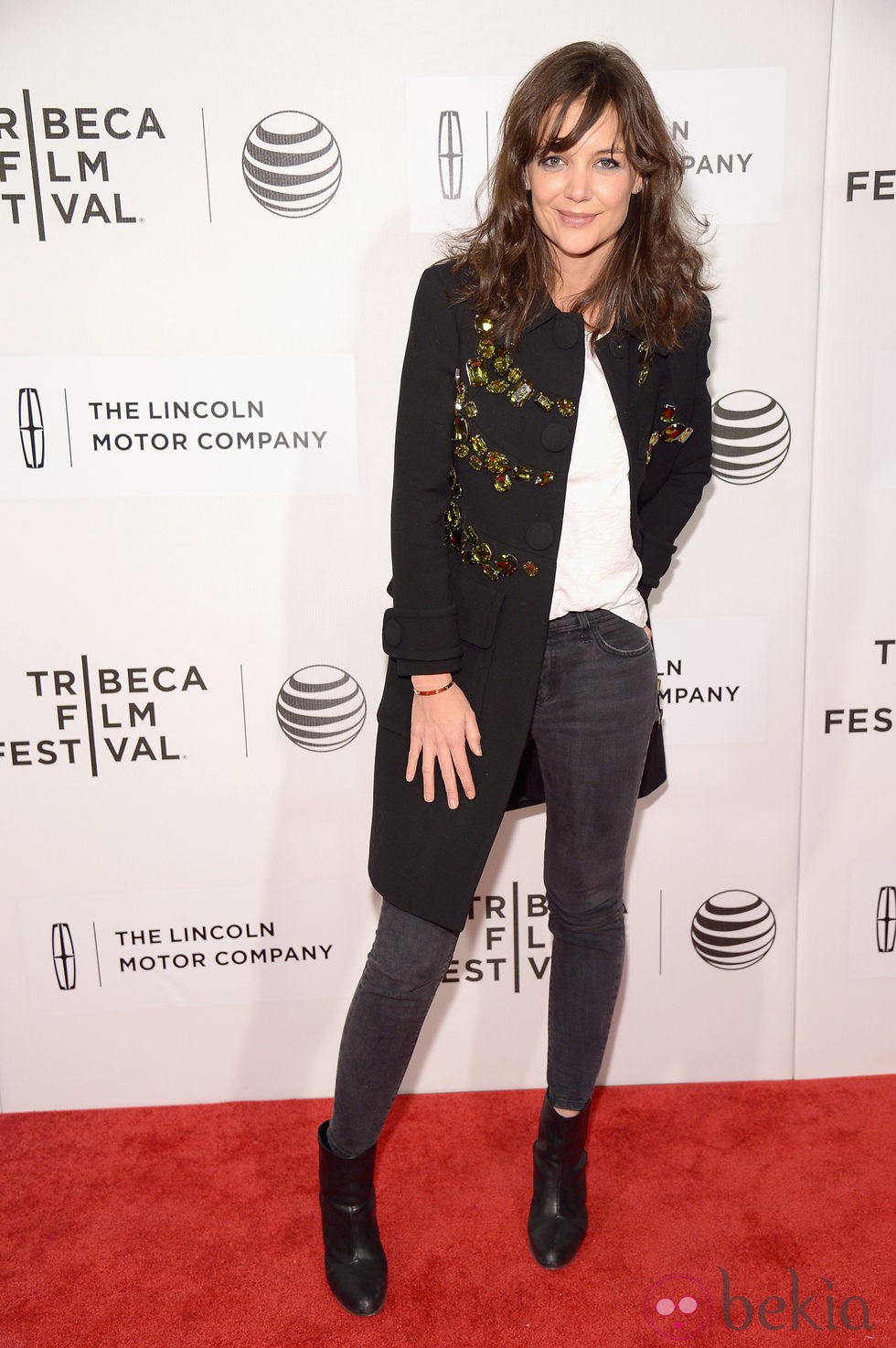 Katie Holmes con la melena muy despeinada en el Festival de Tribeca 2014