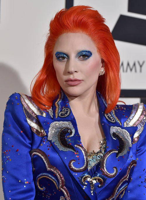 Lady Gaga con su look tributo a David Bowie