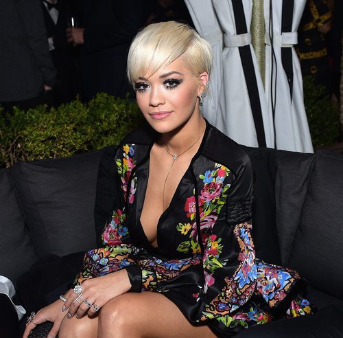 Rita Ora Warner Music Group Hosts Annual Grammy Celebration en 2015