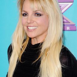 Britney Spears con melena XL y flequillo ladeado
