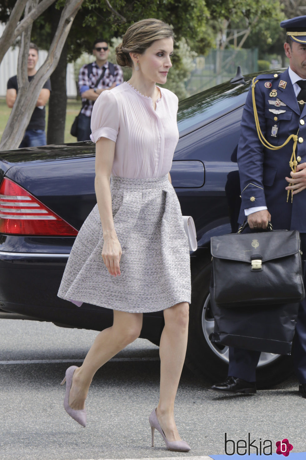 La Reina Letizia con un beauty look en recogido