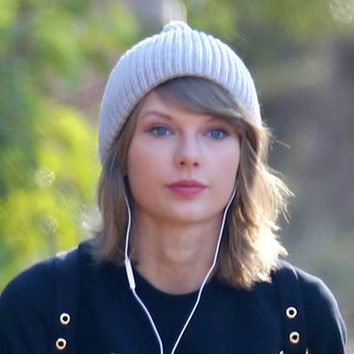 Taylor Swift muestra su belleza natural